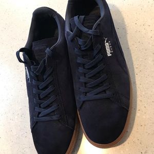Puma suedes